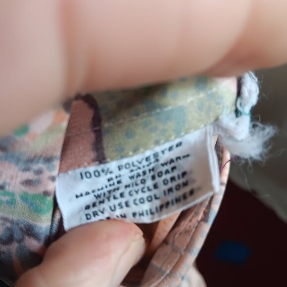 Vintage Small Huk-a-Poo Button-Up Disco Shirt With Victorian Abstract Pattern - Picture 9 of 9